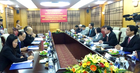 ຫວຽດນາມ ແລະ ໄທ ເພີ່ມທະວີການຮ່ວມມື ດ້ານປ້ອງກັນ, ຕ້ານໄພສໍ້ລາດບັງຫຼວງ